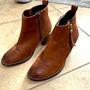 Women booties